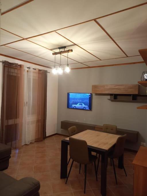 Casa Vacanza Petrari Residence Alt Air Овиндоли Экстерьер фото